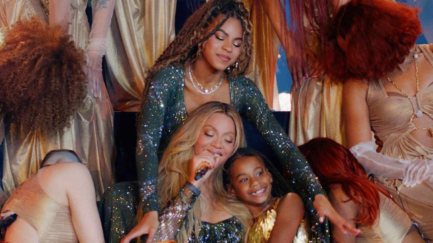 Beyoncé Has Touching Family Moment With Both Of Her Daughters On Cowboy Carter Tour