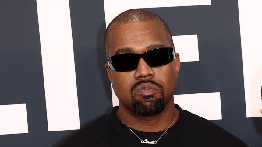 Kanye West Pays Tribute To Anna Wintour