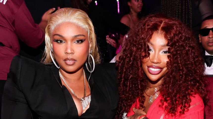 SZA Brings Out Lizzo As Special Guest On Grand National Tour