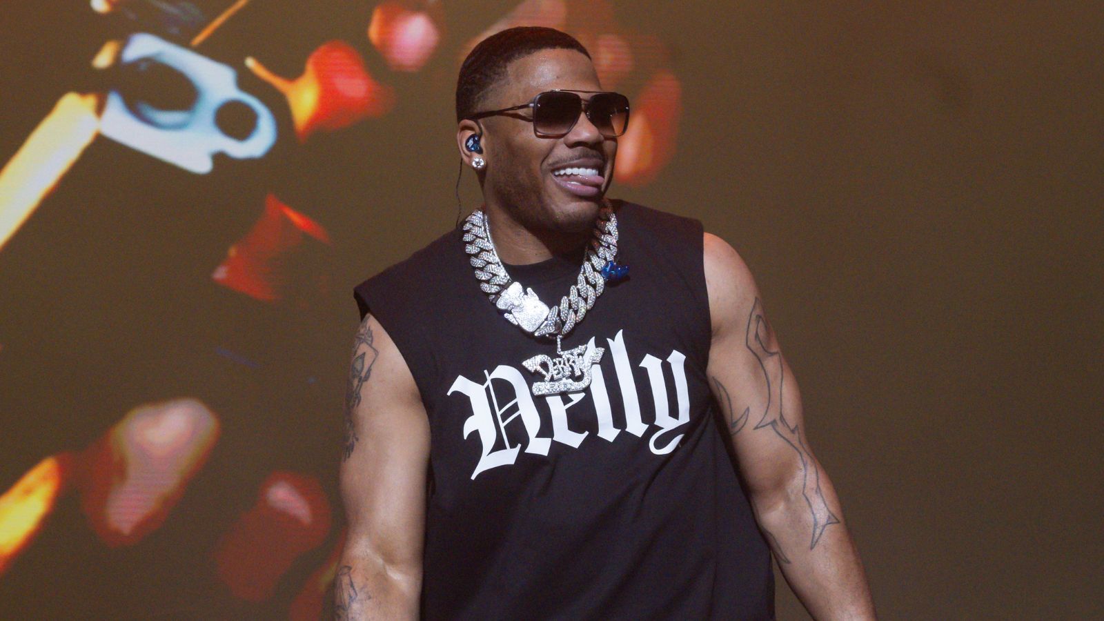 ☆Nelly☆ Hiphop G-rap Nelly PNG T Shirt Design. PNG Digital 4500x5100 Px. Retro